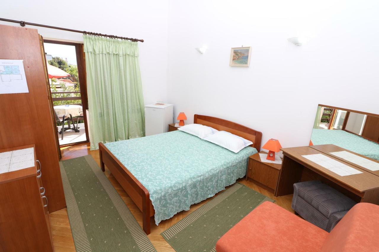 Double Rooms Jasna With Sea View Baska  Exterior photo