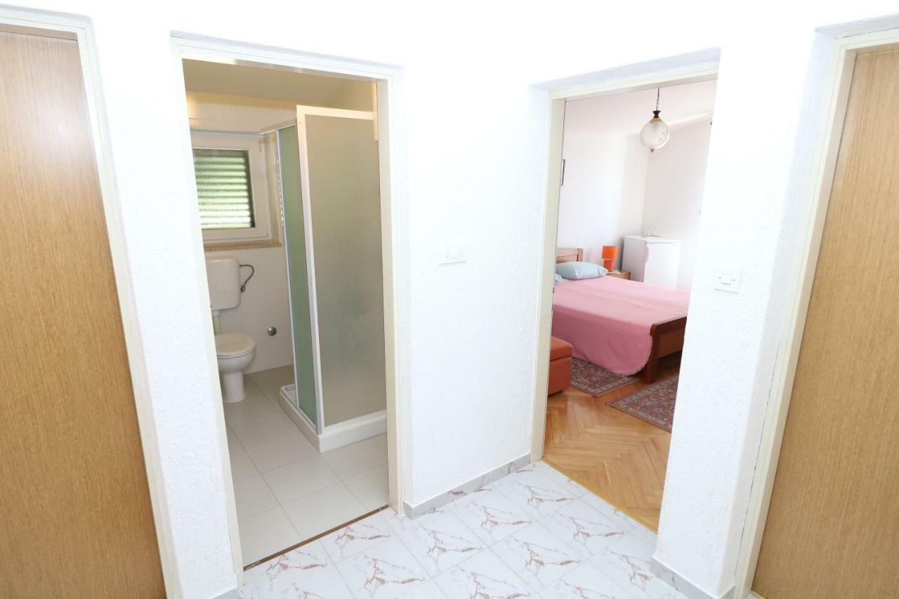 Double Rooms Jasna With Sea View Baska  Exterior photo